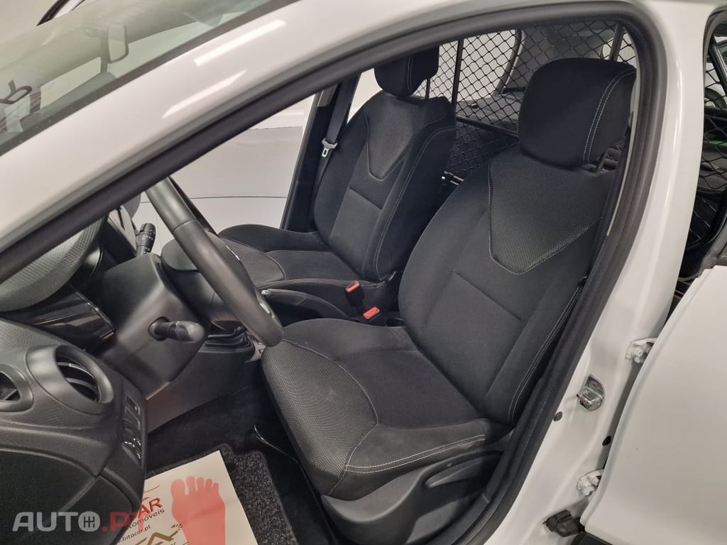 Renault Clio SOCIETE 1.5 DCI ZEN GPS IVA DEDUTIVEL