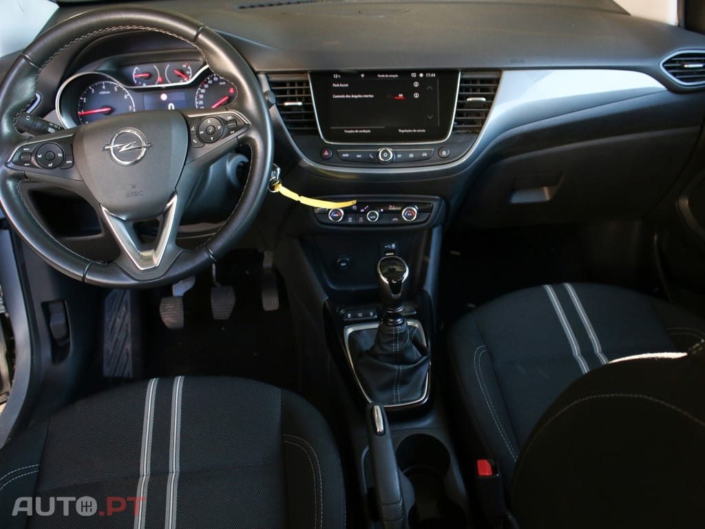 Opel Crossland 1.2 T Business