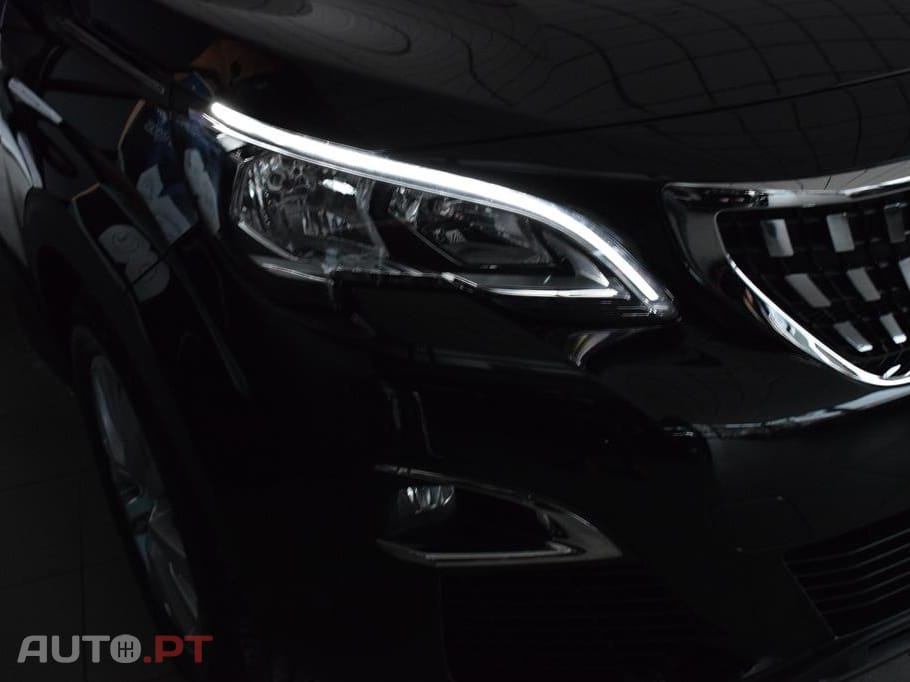 Peugeot 3008 1.5 BlueHDi Active