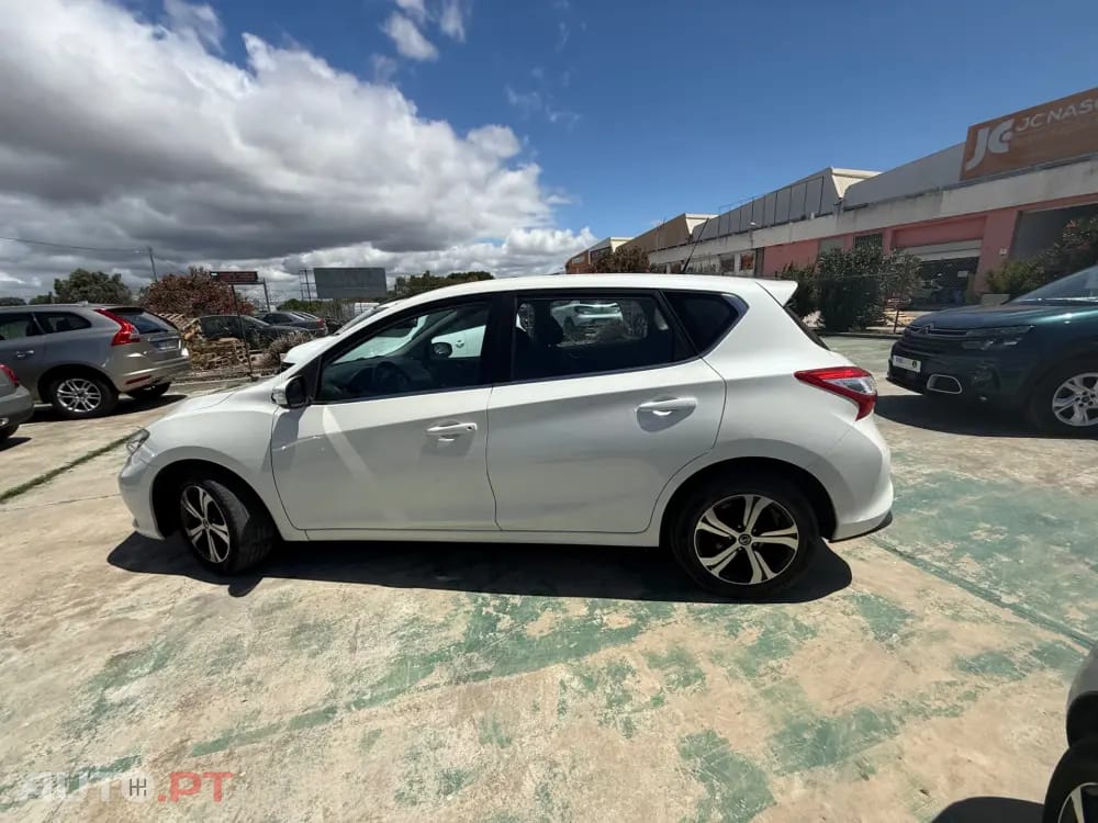 Nissan Pulsar 1.5 dCi Acenta J17