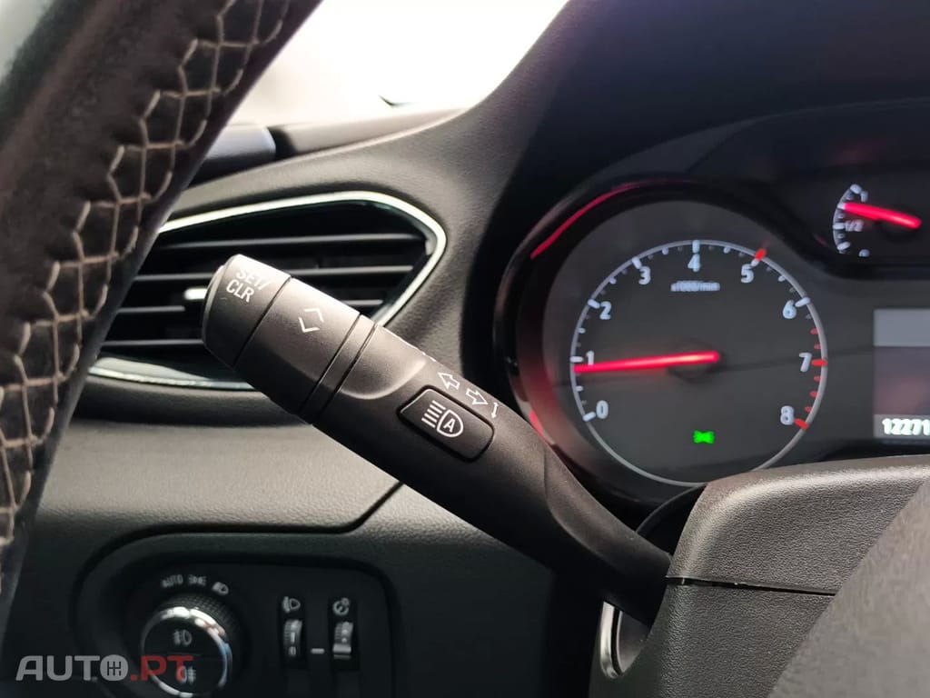 Opel Grandland (X) 1.5 CDTI Design & Tech
