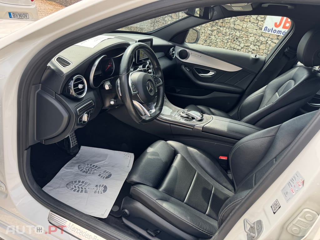Mercedes-Benz C 300 BlueTEC Hybrid AMG Line