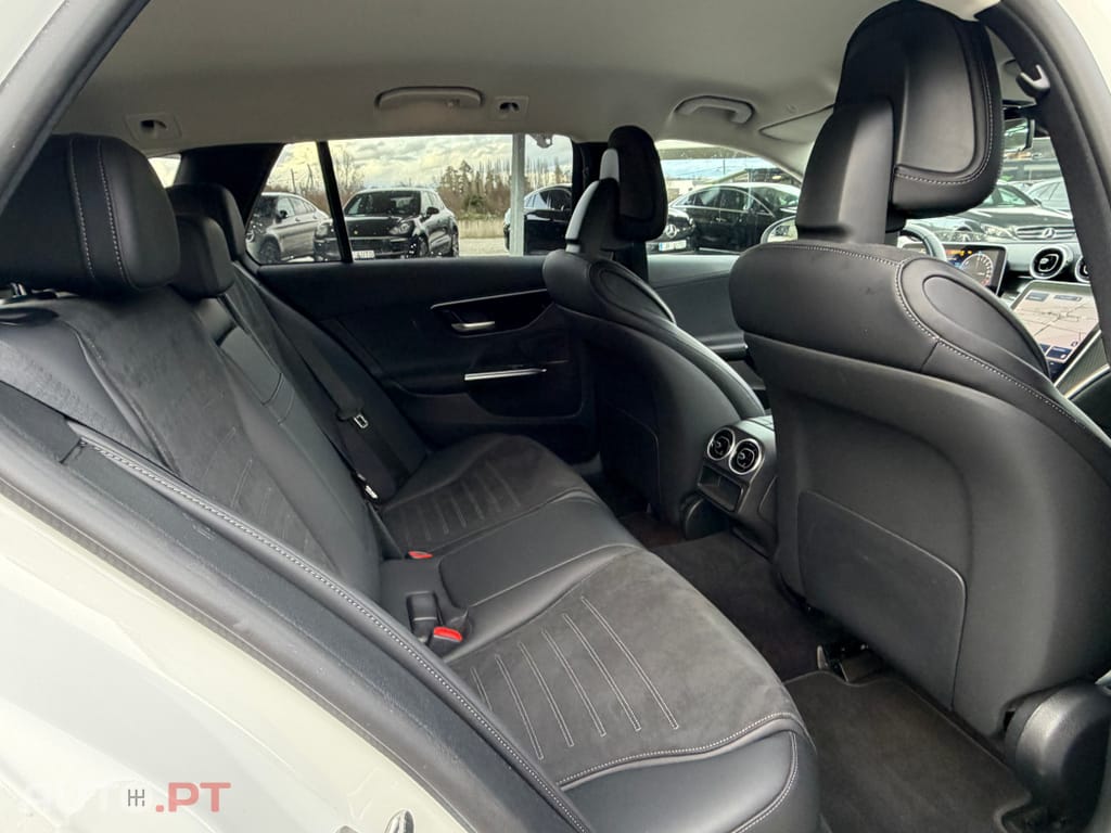 Mercedes-Benz C 300 e AMG Line