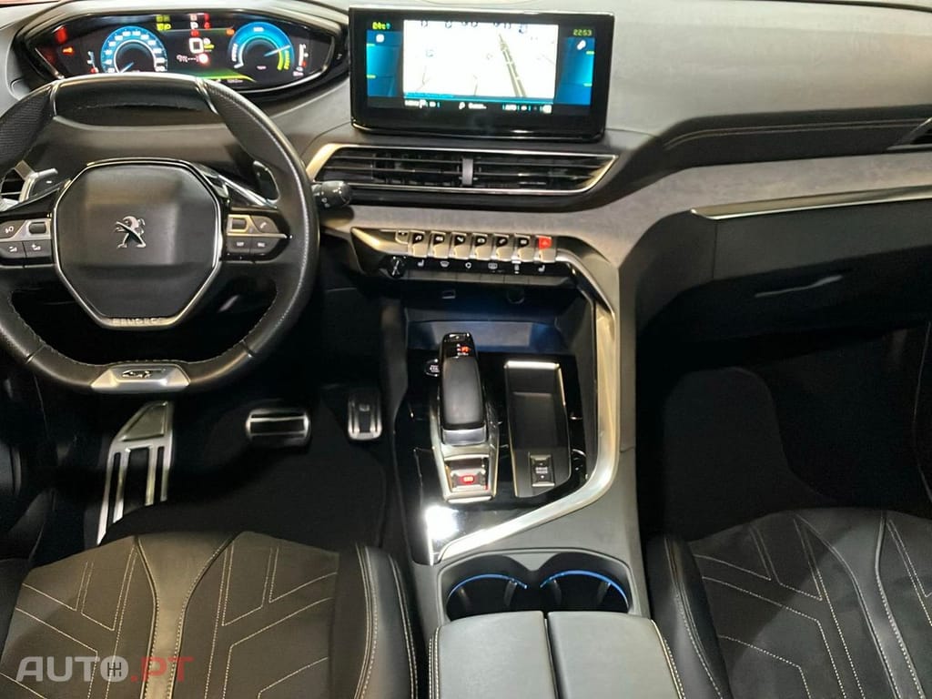 Peugeot 3008 1.6 Hybrid GT Pack e-EAT8