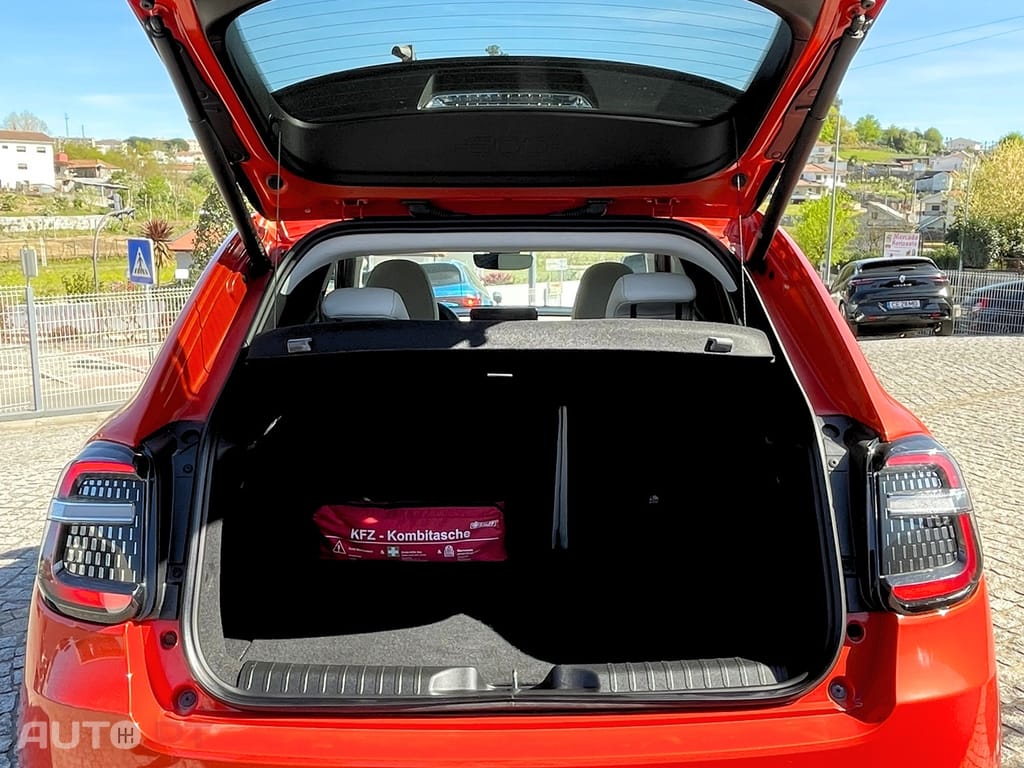 Fiat 600 600E - La Prima