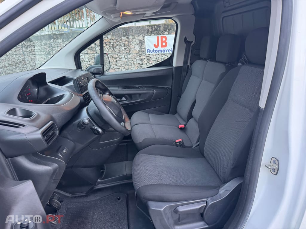 Peugeot Partner 1.6 BlueHDi L1 Premium 3L