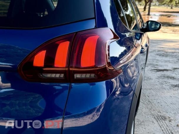 Peugeot 2008 1.2 PureTech Signature