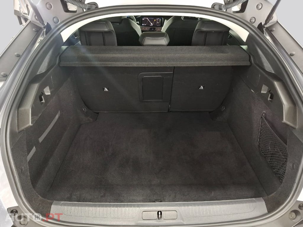 Peugeot 408 1.2 Hybrid  Allure