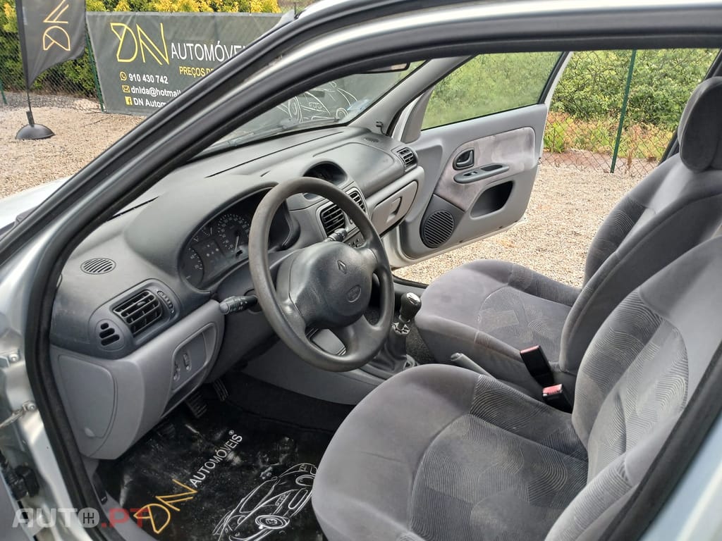 Renault Clio 1.2
