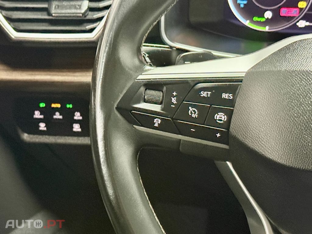 Seat Leon 1.4 e-Hybrid DSG Xcellence