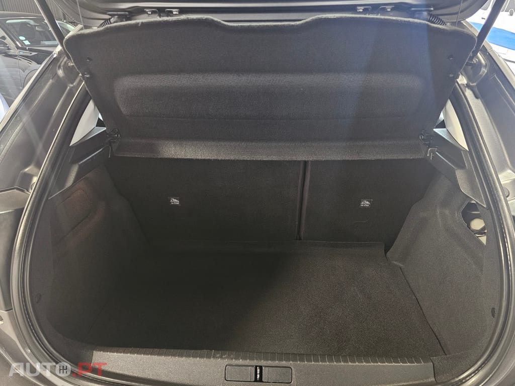 Opel Corsa-E 50 KWH