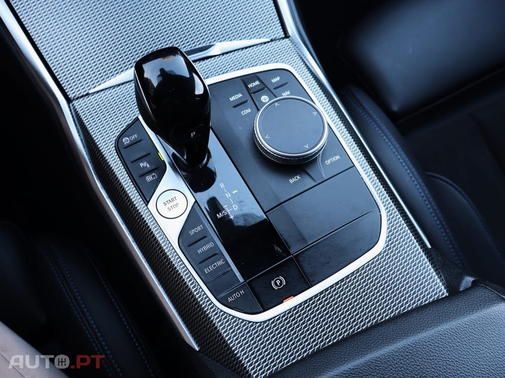 BMW 330 e Touring Pack M Auto.