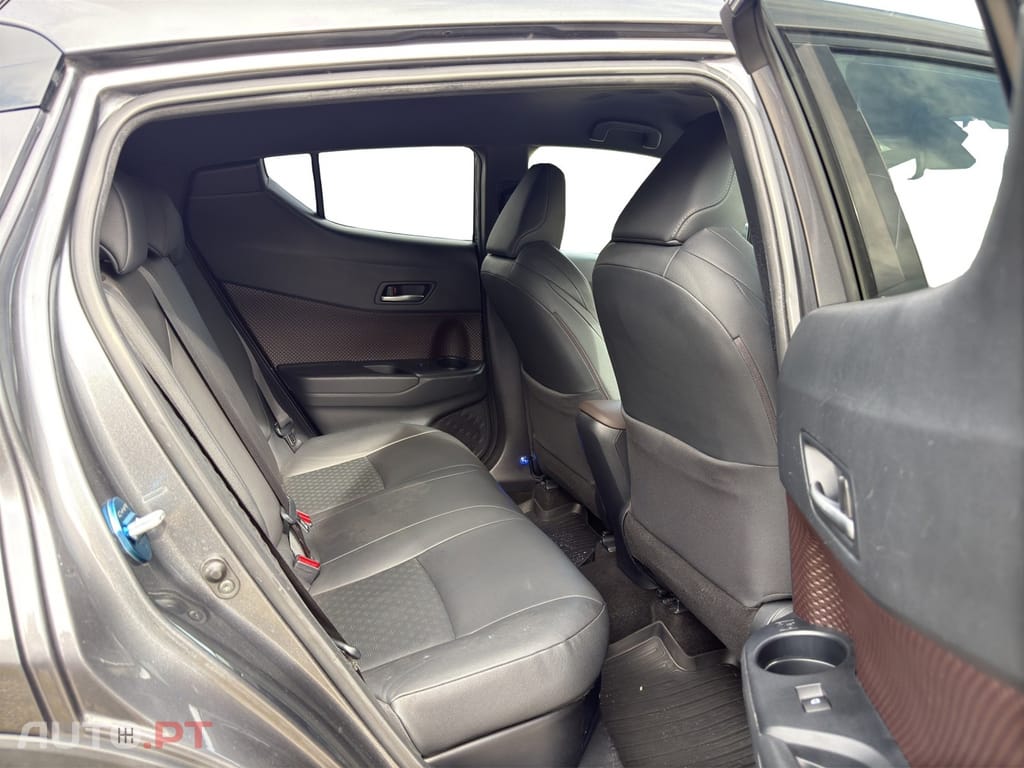 Toyota C-HR 1.8 Hybrid Exclusive+P.Luxury