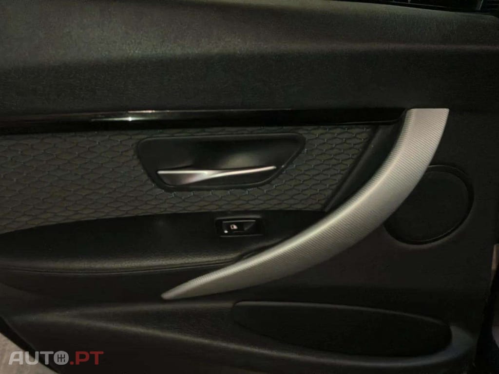 BMW 320 d Touring Pack M Auto