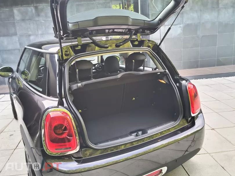 MINI Cooper Cooper One 1.6