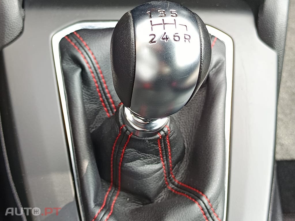 Ford Focus 1.0 EcoBoost MHEV Active