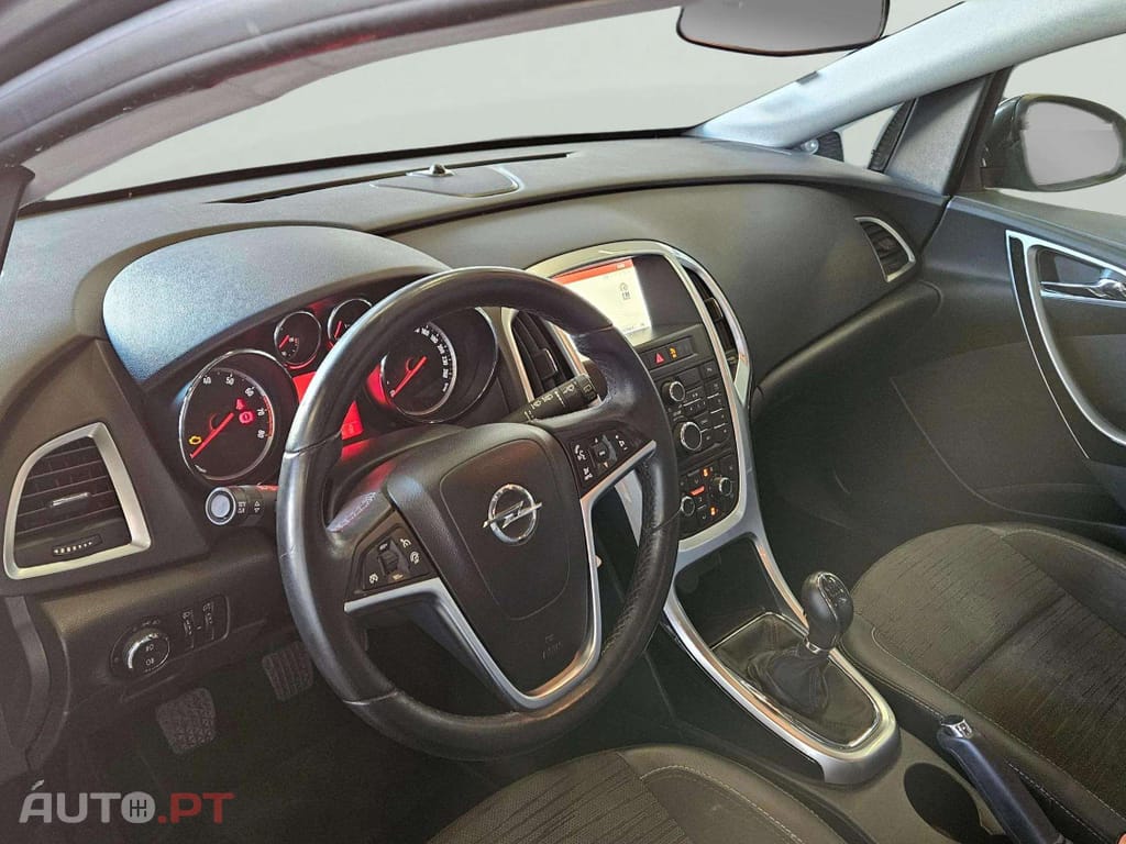 Opel Astra 1.6 150 anos