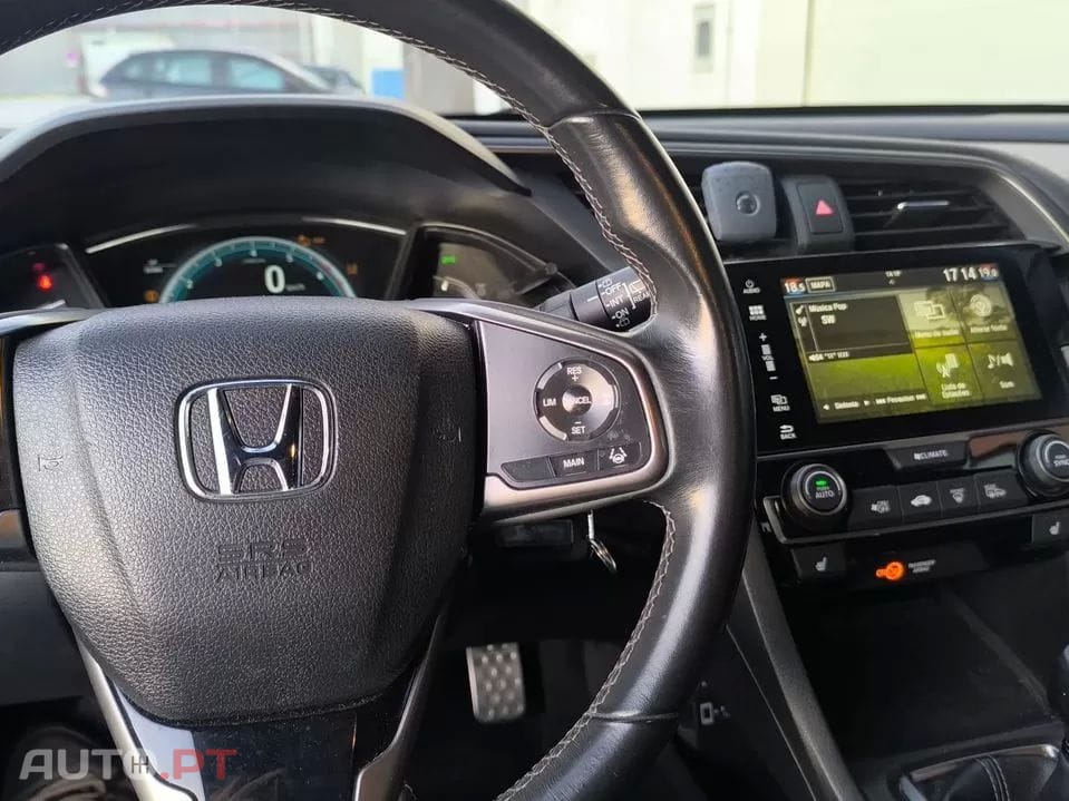 Honda Civic 1.0 i-VTEC Executive Premium