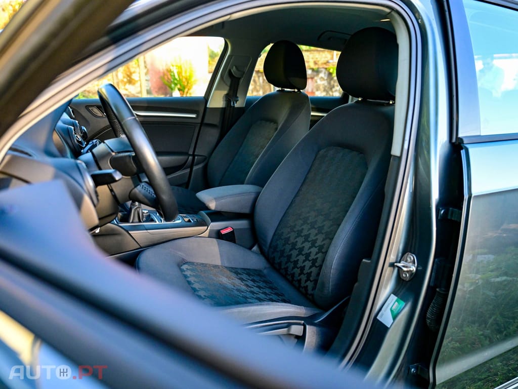Audi A3 Sportback 1.6 TDi S-line
