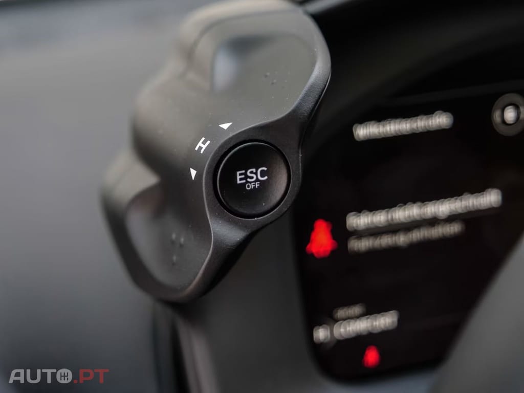 McLaren Artura I.V.A DEDUTIVEL 