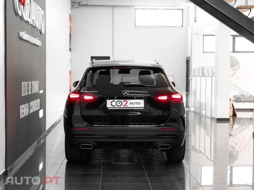 Mercedes-Benz GLA 250 e AMG Line