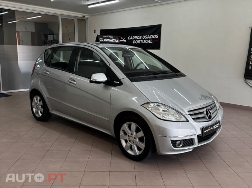 Mercedes-Benz A 200 Elegance Automatic