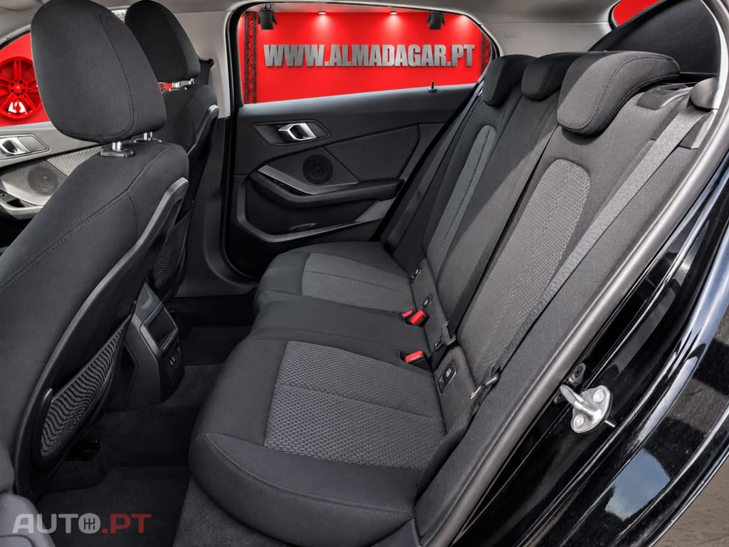 BMW 116 i Advantage