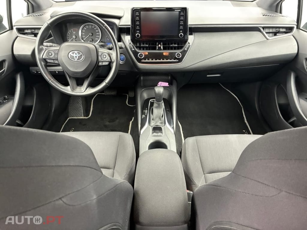 Toyota Corolla TS 1.8 Hybrid Active