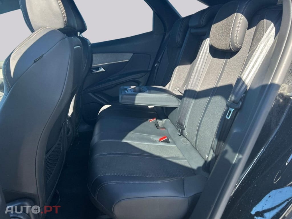 Peugeot 3008 GT EAT8