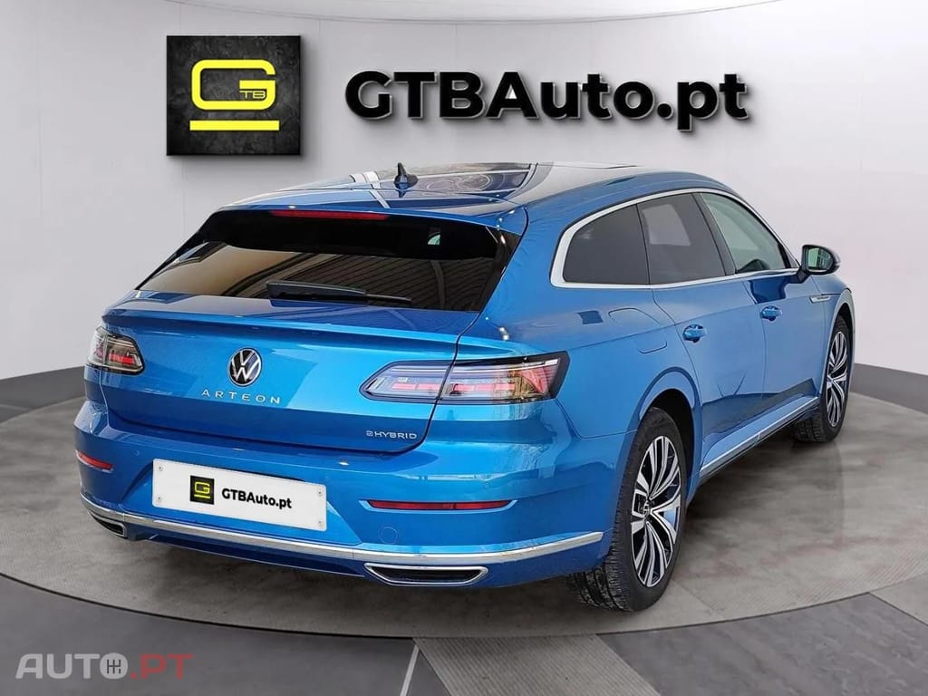 Volkswagen Arteon SB 1.4 TSI Elegance eHybrid Matrix