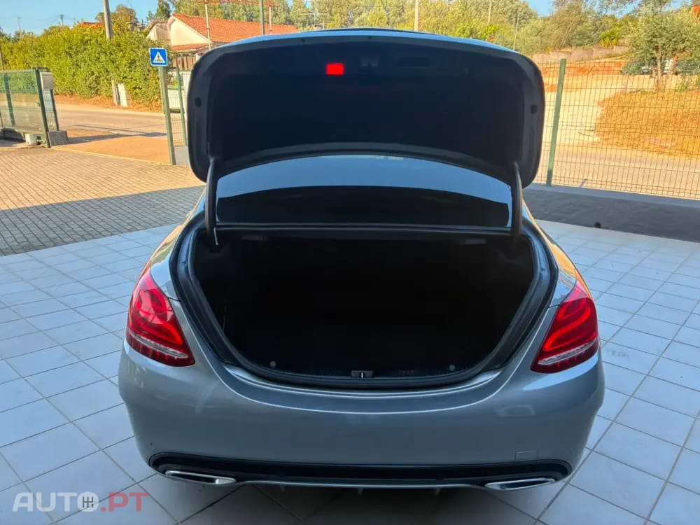 Mercedes-Benz C 300 De  HYBRID BLUE TEC AMG LINE