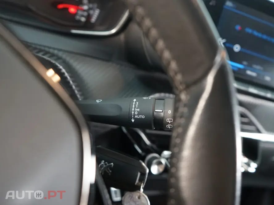 Peugeot 2008 1.2 PureTech Allure