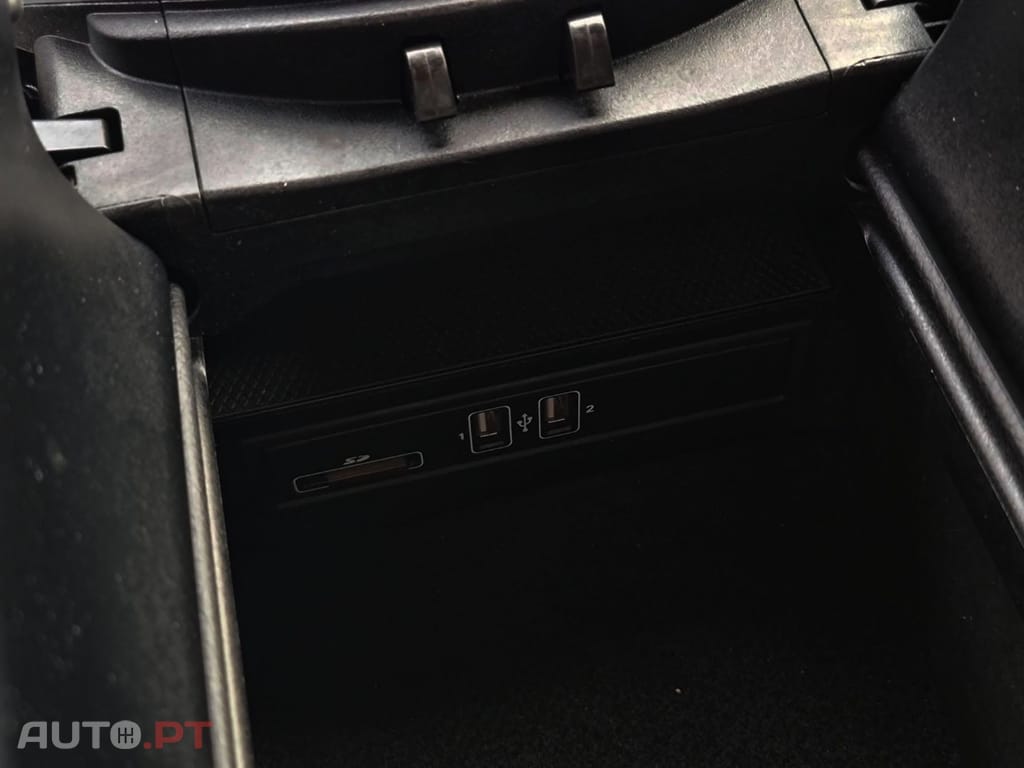 Mercedes-Benz C 220 (BlueTEC) d 7G-TRONIC AMG Line