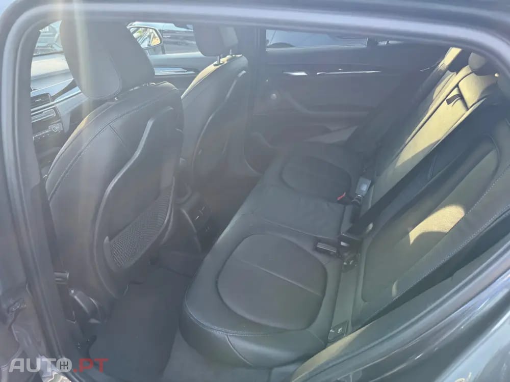 BMW X2 25 e xDrive Pack M