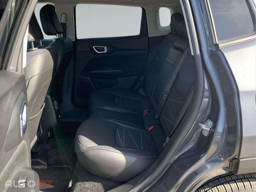 Jeep Compass I.V.A DEDUTÍVEL Upland Plug-In Hybrid 4WD 