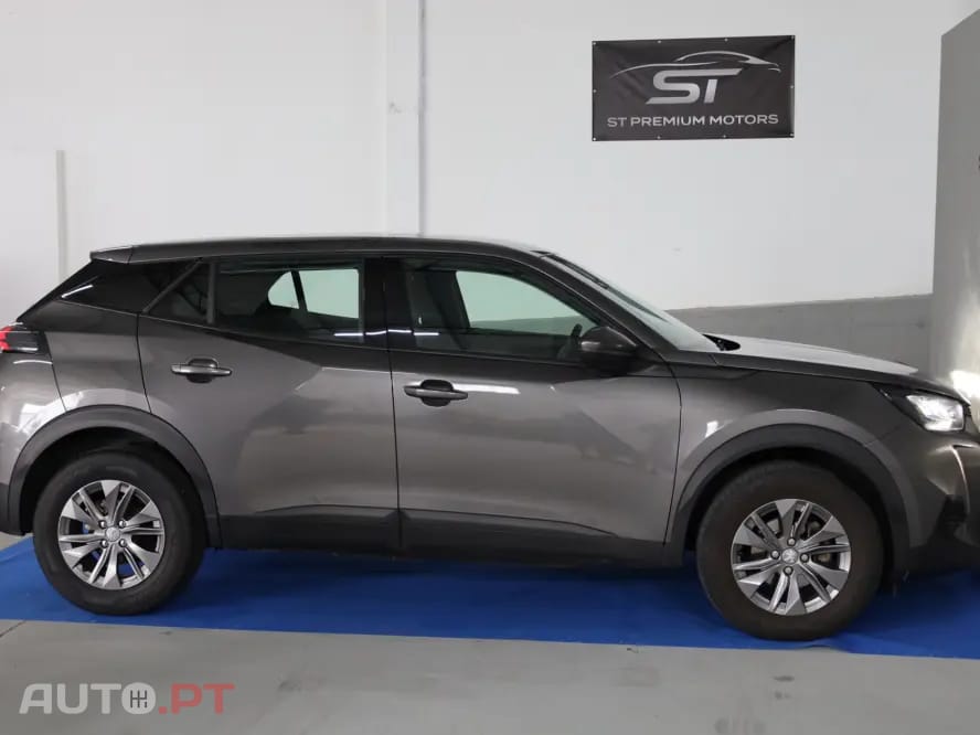 Peugeot 2008 Active Pack EAT8