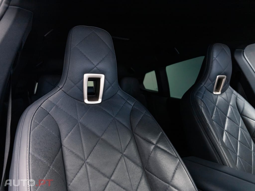 BMW iX xDrive 40