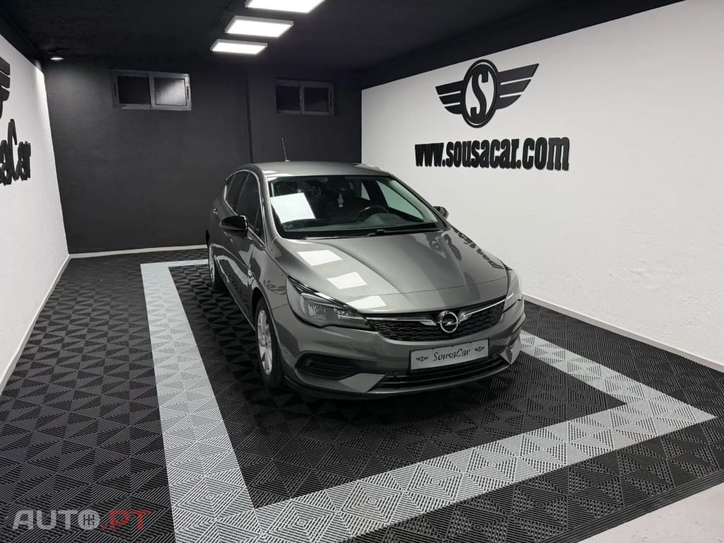 Opel Astra 1.5 D S&S Elegance