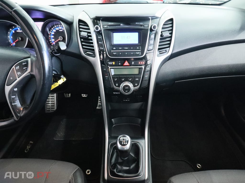 Hyundai i30 1.6 CRDi STyle J17