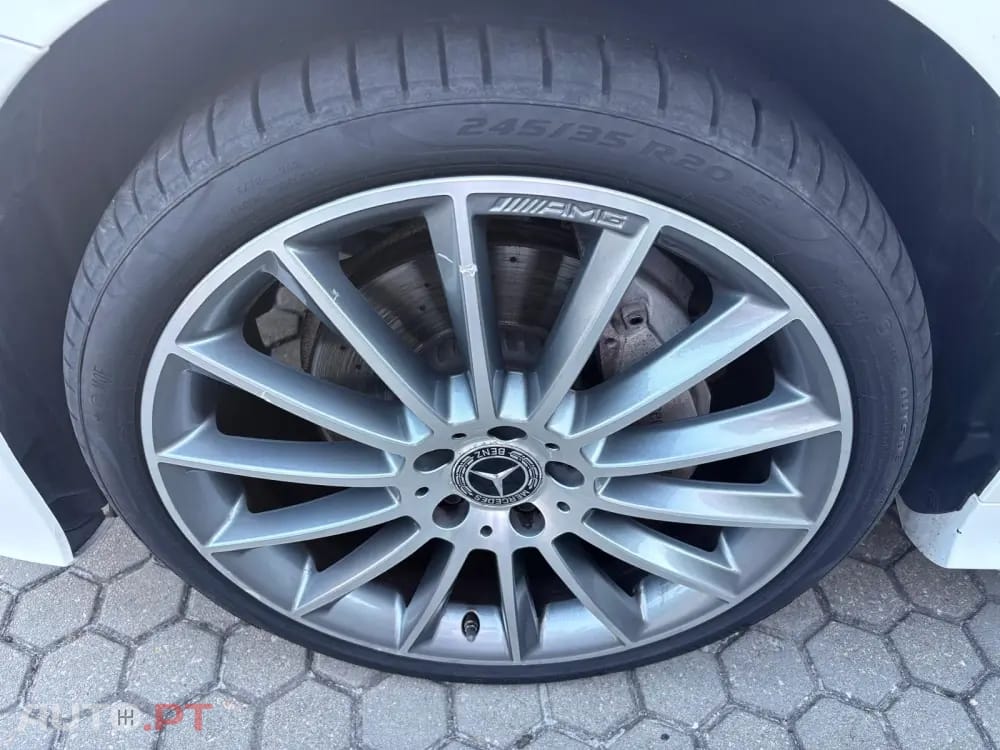 Mercedes-Benz E 220 d AMG Line Aut.