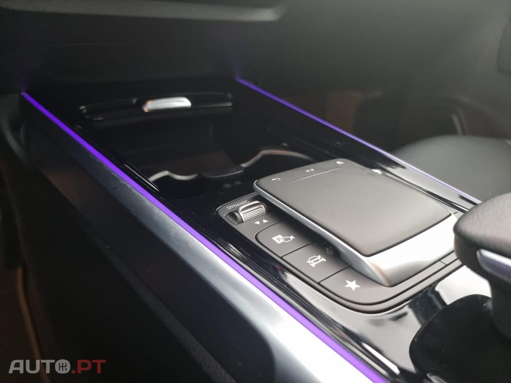 Mercedes-Benz EQB 250 Progressive — fotografia 45