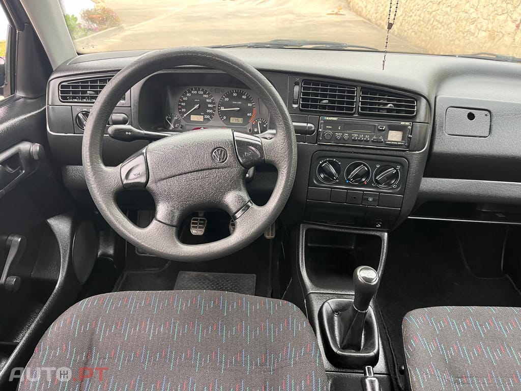 Volkswagen Golf 1.4 Gasolina