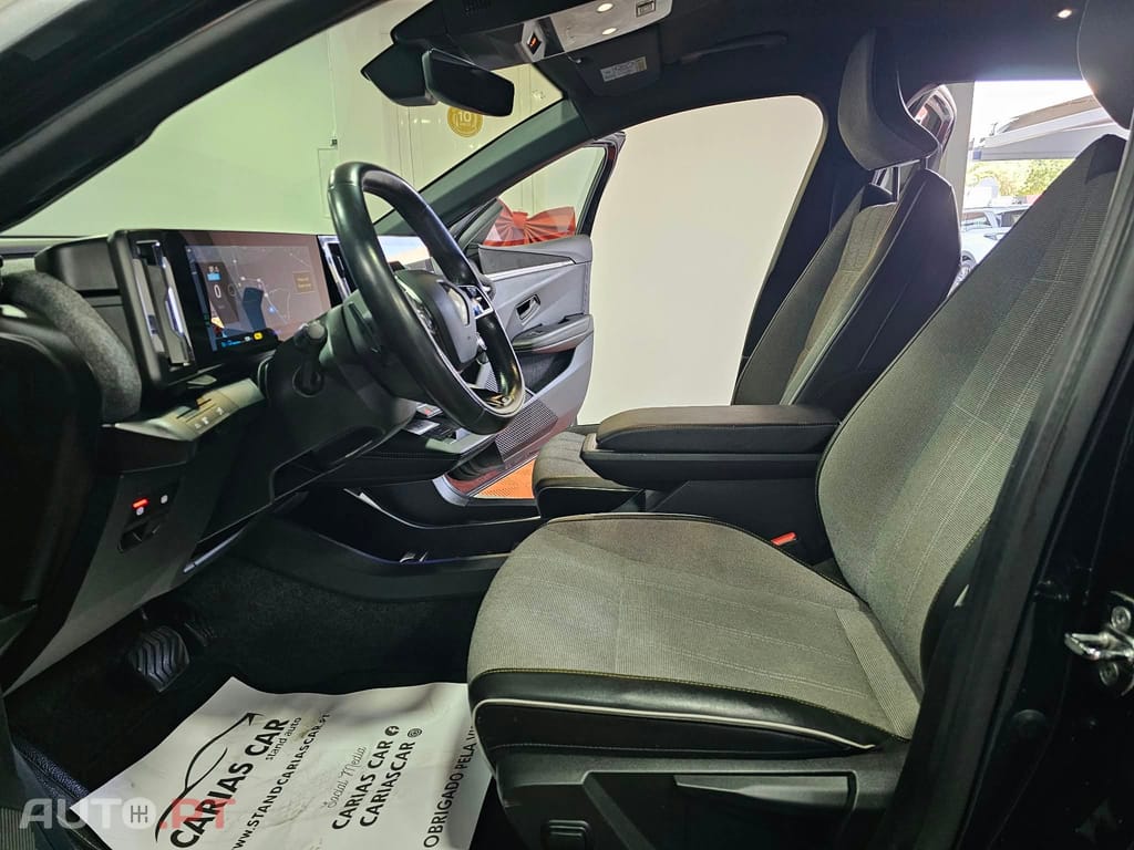 Renault Mégane E-Tech EV60 Techno Optimum Charge — fotografia 10