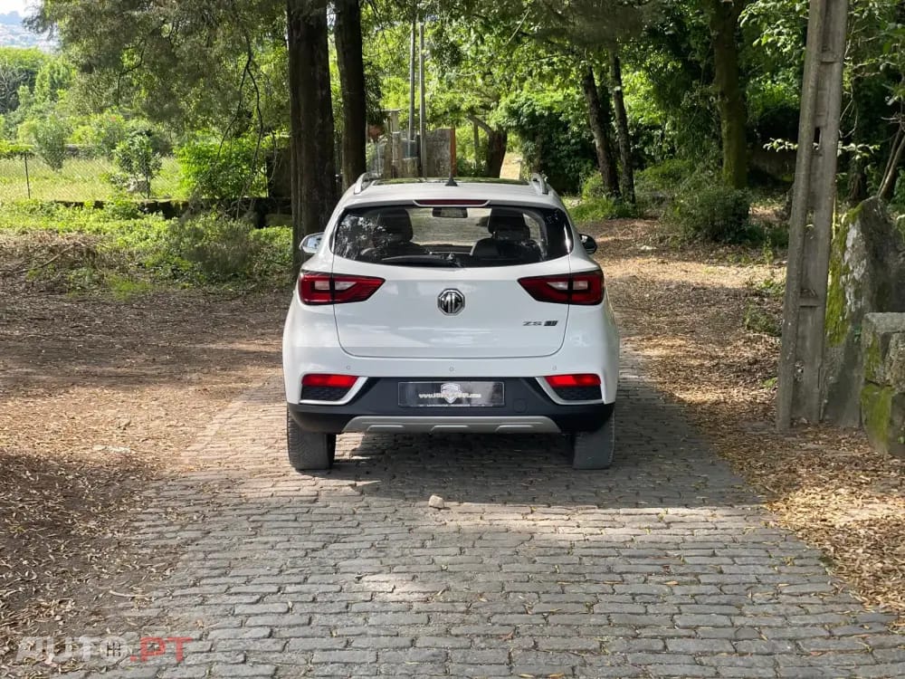MG ZS Maximal Luxury