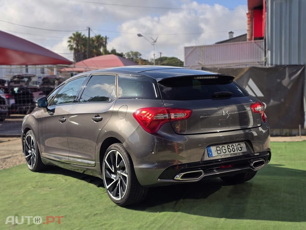 Citroen DS5 2.0 BlueHDi Sport Chic CVA6