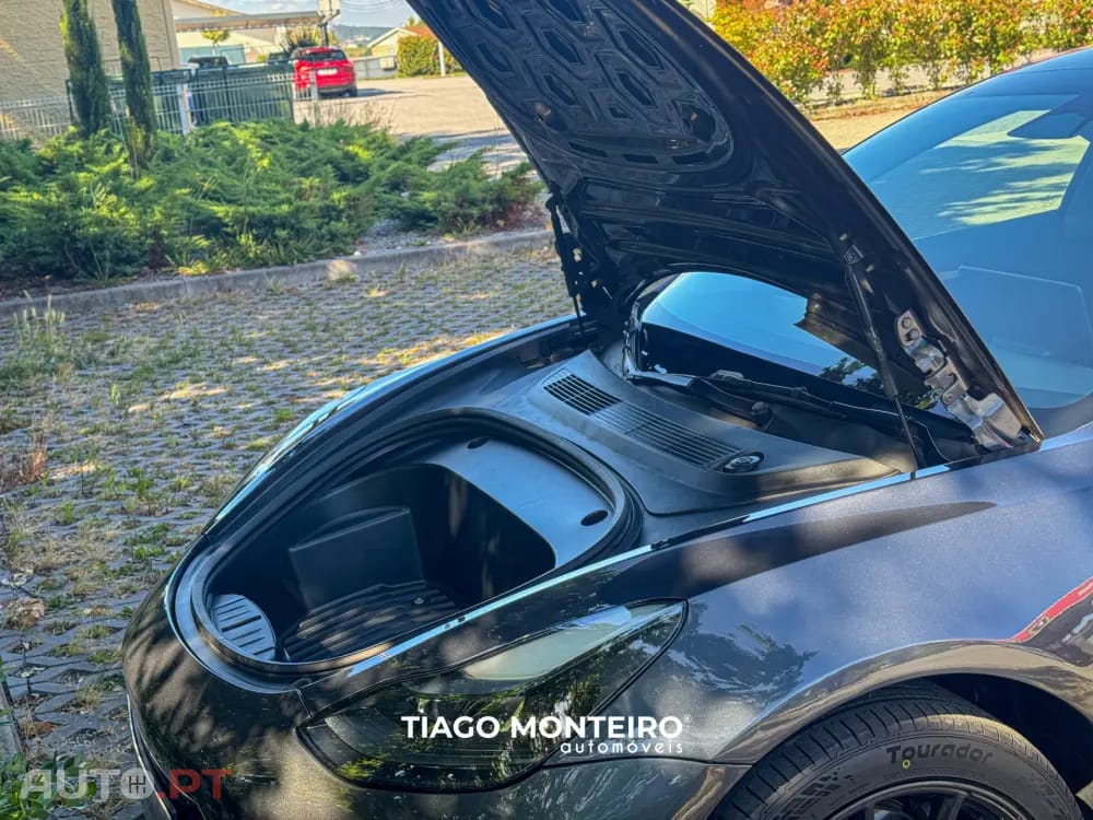 Tesla Model 3 Long Range AWD Dual Motor