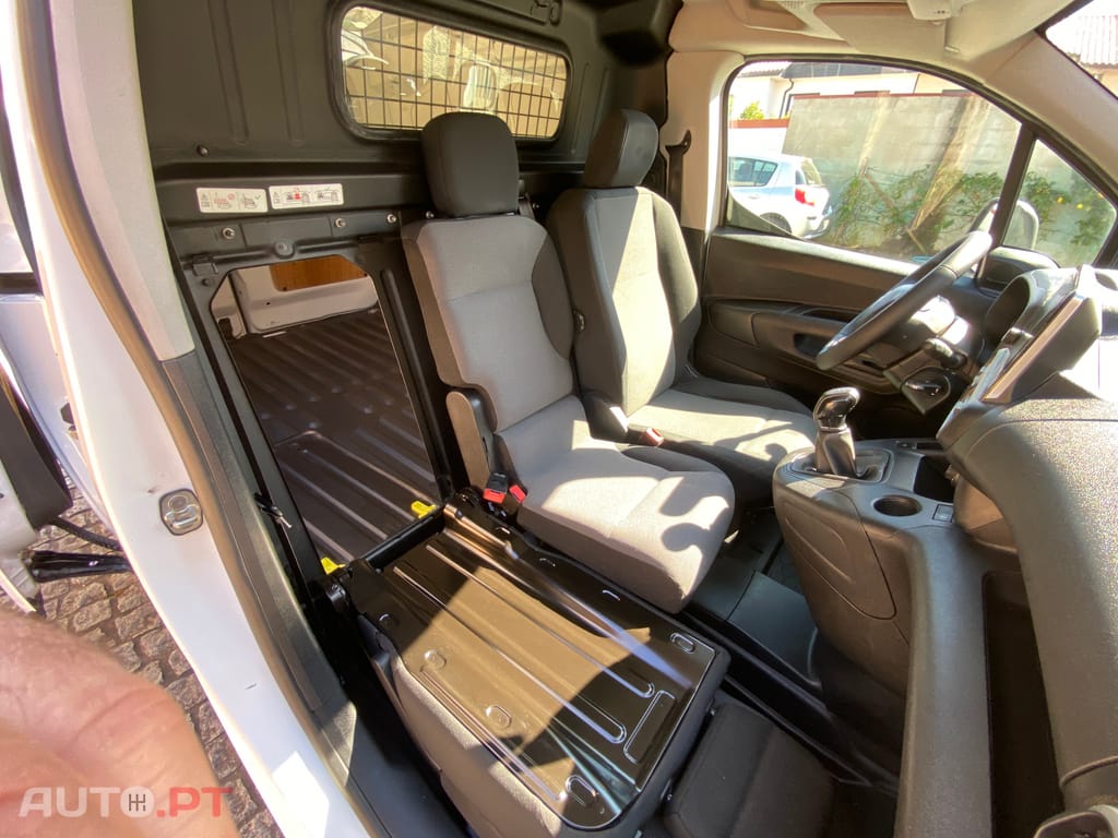 Citroen Berlingo 1.6 HDI L1  100cv Carplay