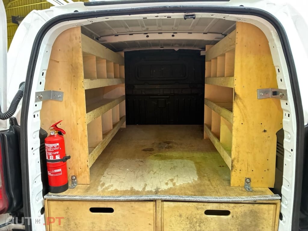 Peugeot Partner 1.5 BlueHDi Premium Longa