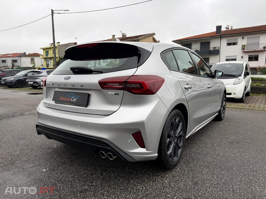 Ford Focus 1.0 EcoBoost MHEV ST-Line
