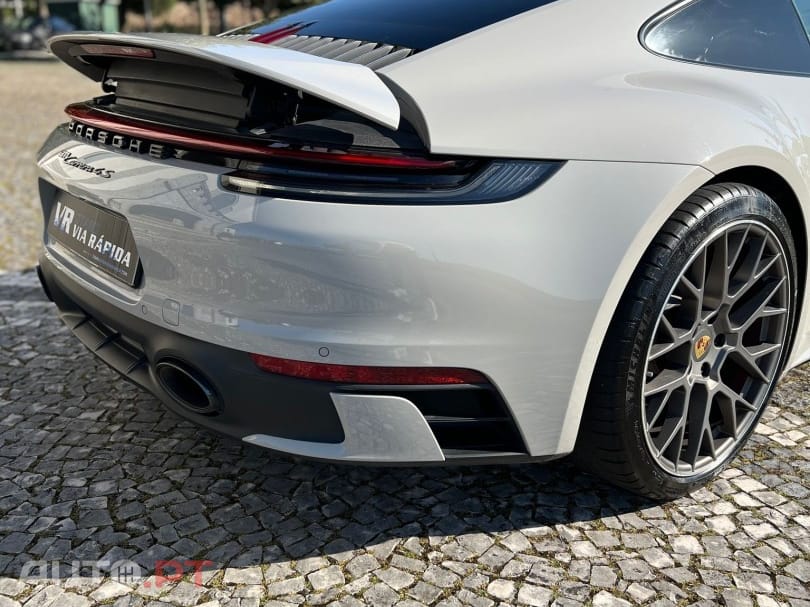 Porsche 911 Carrera 4S PDK